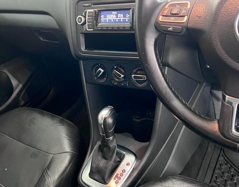 2012 Volkswagen Polo 1.6 Comfortline Auto For Sale In KZN