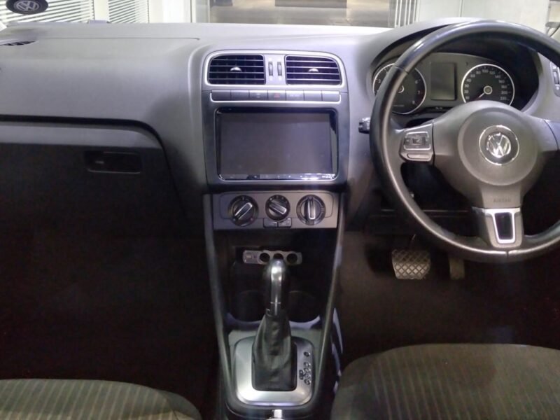 2014 Volkswagen Polo Sedan 1.6 Comfortline Auto For Sale In KZN
