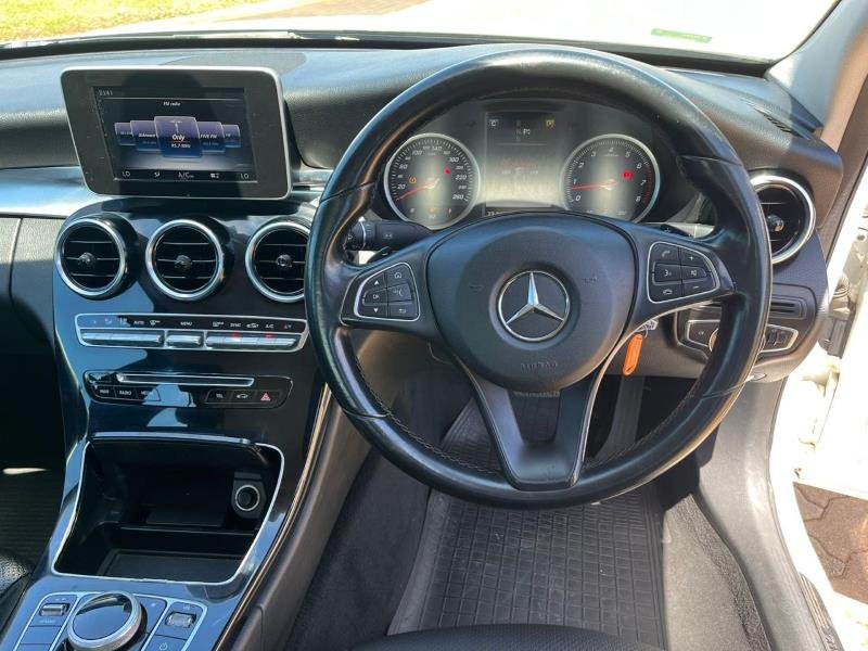 2017 Mercedes-Benz C-Class C180 Avantgarde Auto For Sale in KZN
