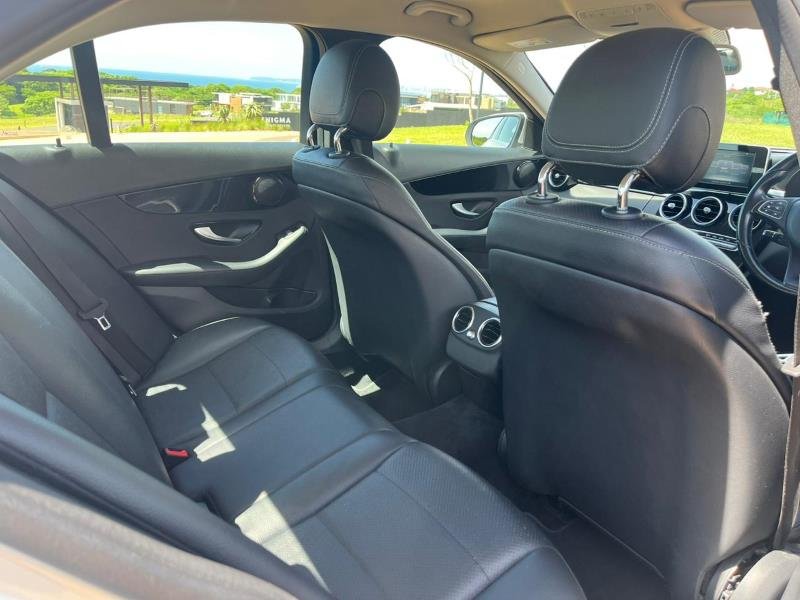 2015 Mercedes-Benz C-Class C180 Avantgarde Auto For Sale in KZN