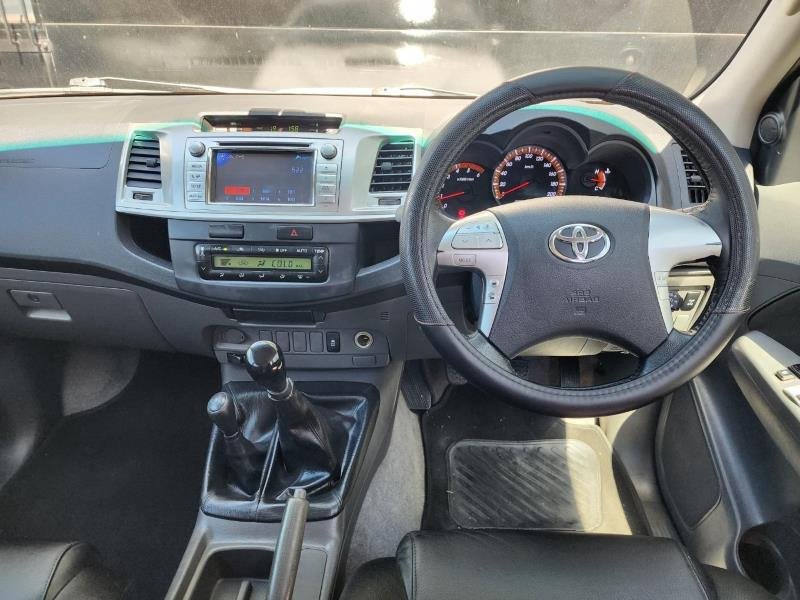 2013 Toyota Hilux 3.0D-4D double cab 4x4 Raider For Sale in KZN