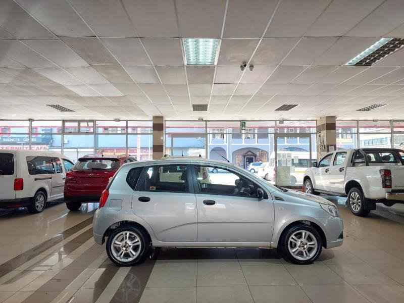 2015 Chevrolet Aveo Hatch 1.6 L For Sale in KZN
