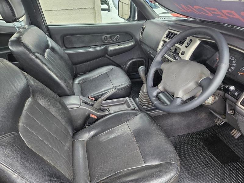 2008 Mitsubishi LCV 2800TDi Clubcab For Sale in KZN