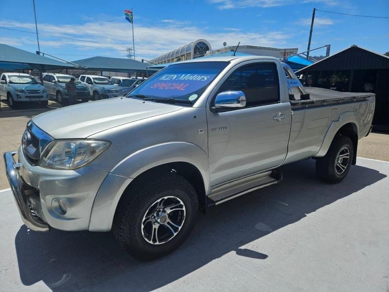 2011 Toyota Hilux 2.7 Raider For Sale in KZN