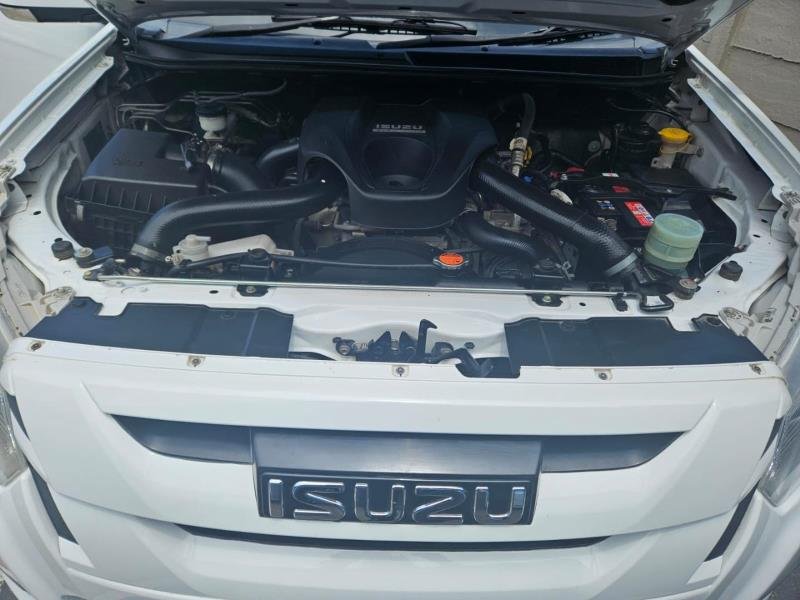 2017 Isuzu KB 250D-Teq 4x4 LE For Sale in KZN