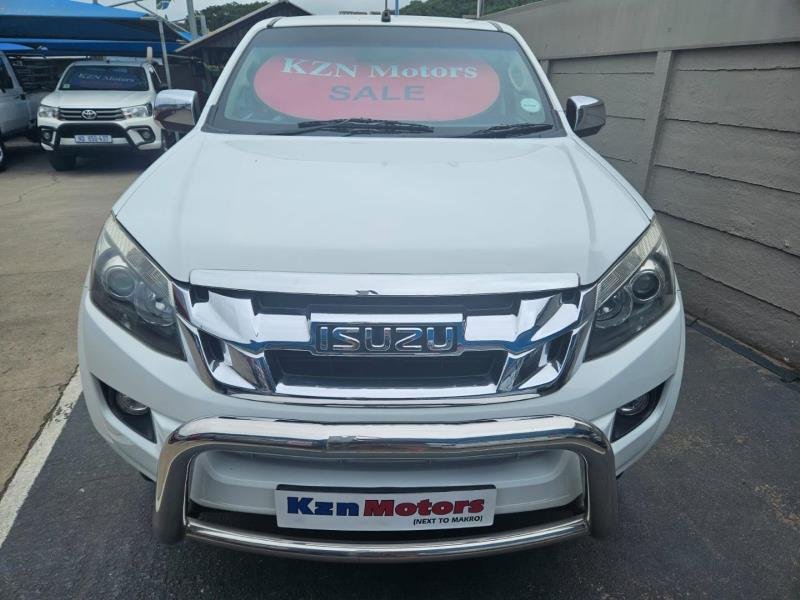 2014 Isuzu KB 300D-Teq Double Cab LX For Sale in KZN