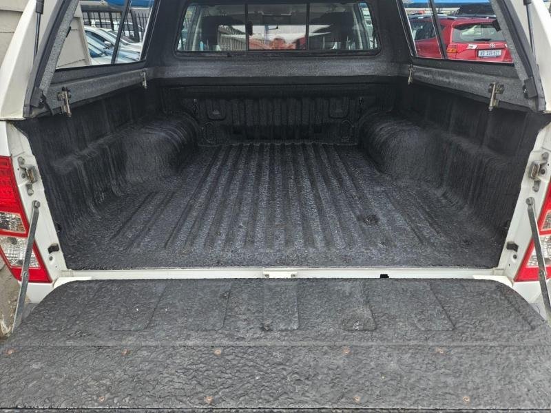 2014 Isuzu KB 300D-Teq Double Cab LX For Sale in KZN