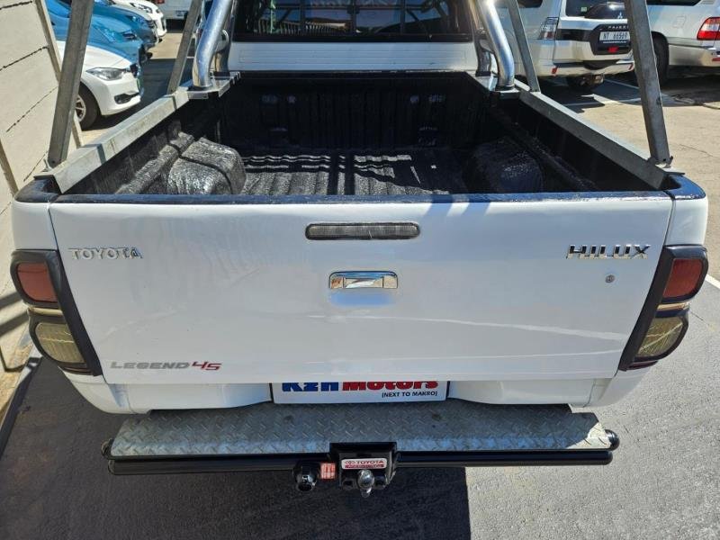 2015 Toyota Hilux 3.0D-4D Xtra Cab Raider Legend 45 For Sale in KZM