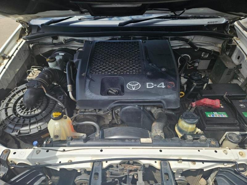 2015 Toyota Hilux 3.0D-4D Xtra Cab Raider Legend 45 For Sale in KZM