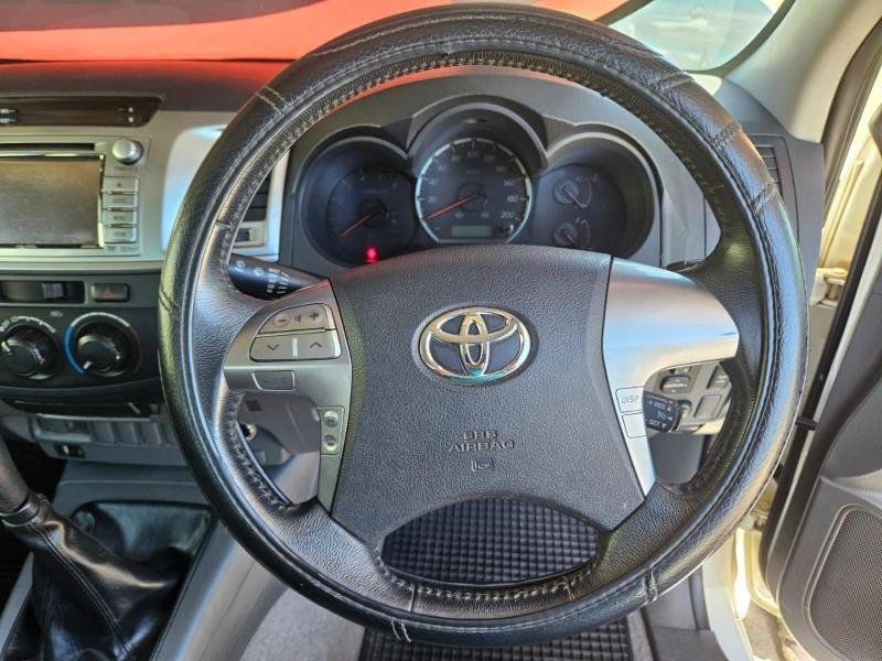 2015 Toyota Hilux 3.0D-4D Xtra Cab Raider Legend 45 For Sale in KZM