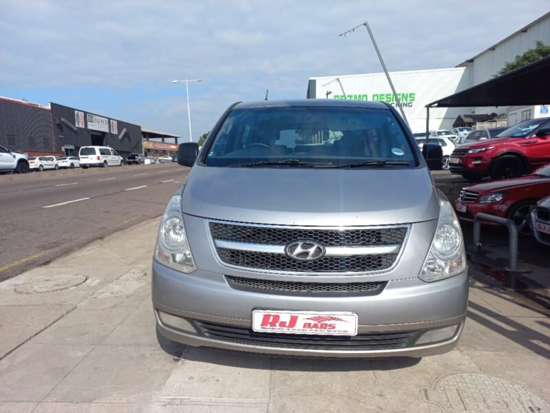 2014 Hyundai H-1 2.5VGTi Bus GLS For Sale in KZN