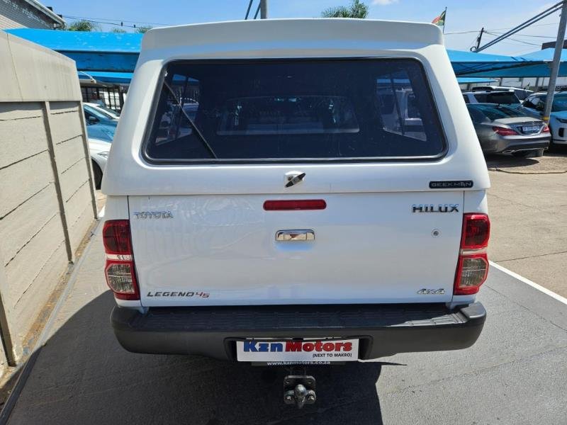 2015 Toyota Hilux 3.0D-4D Xtra Cab Raider Legend 45 For Sale in KZN