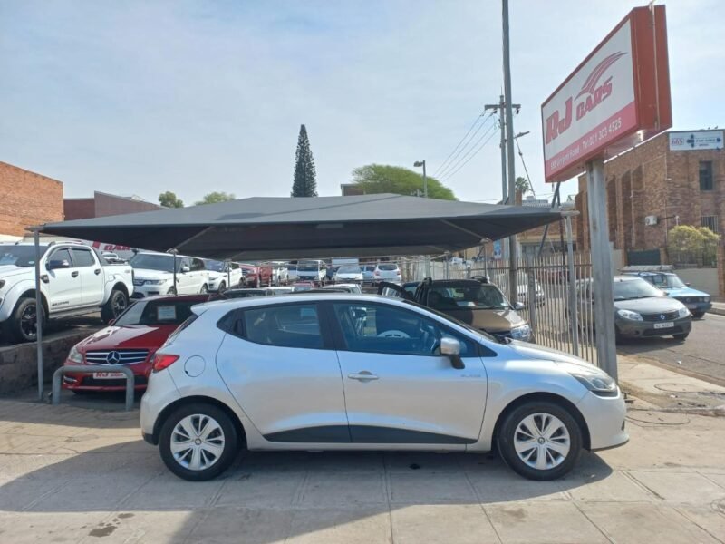 2016 Renault Clio 66kW Turbo Blaze For Sale in KZN
