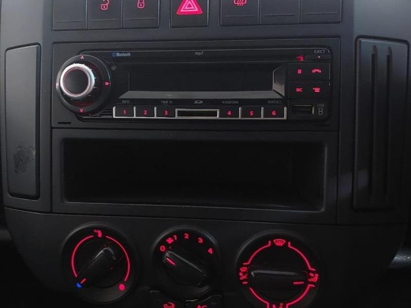 2015 Volkswagen Polo Vivo Sedan 1.4 Trendline Auto For Sale in KZN