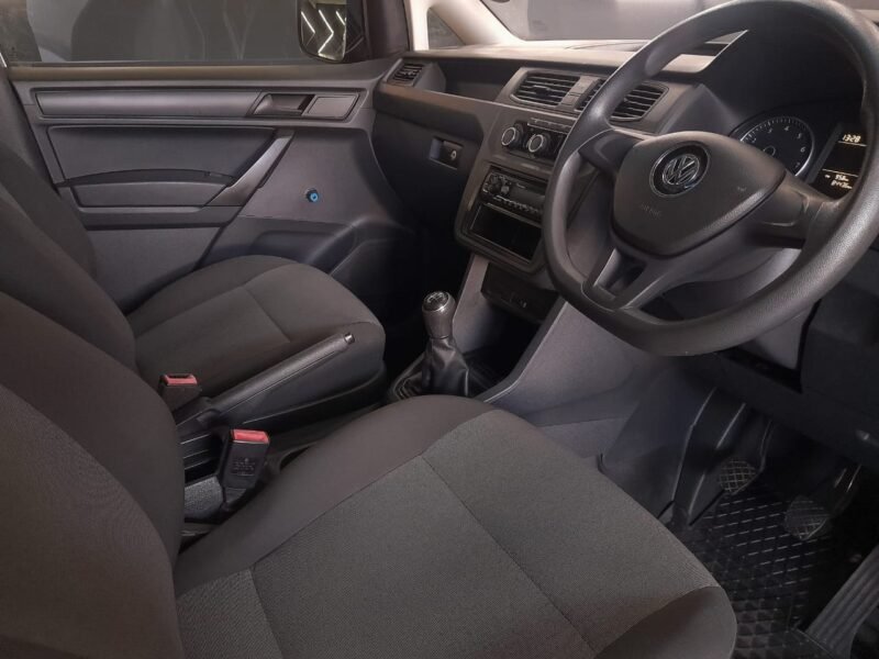 2016 Volkswagen Caddy 1.6 Crew Bus For Sale IN KZN