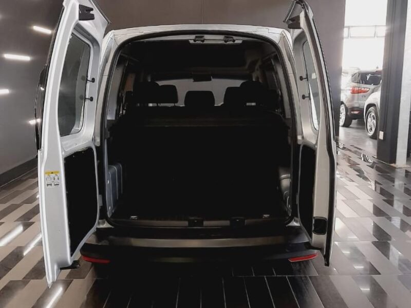 2016 Volkswagen Caddy 1.6 Crew Bus For Sale IN KZN