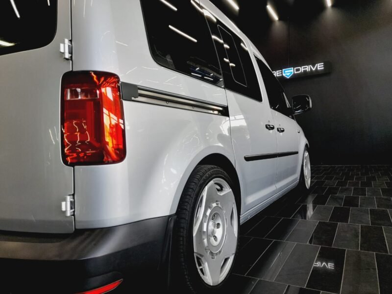 2016 Volkswagen Caddy 1.6 Crew Bus For Sale IN KZN
