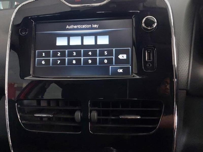 2013 Renault Clio 66kW Turbo Dynamique For Sale in KZN