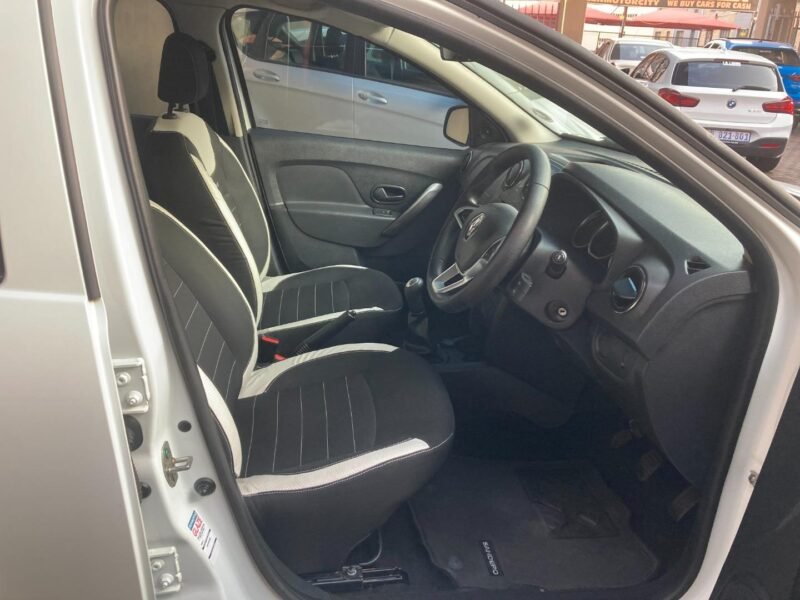 2019 Renault Sandero 66kW Turbo Stepway Expression For Sale In KZN