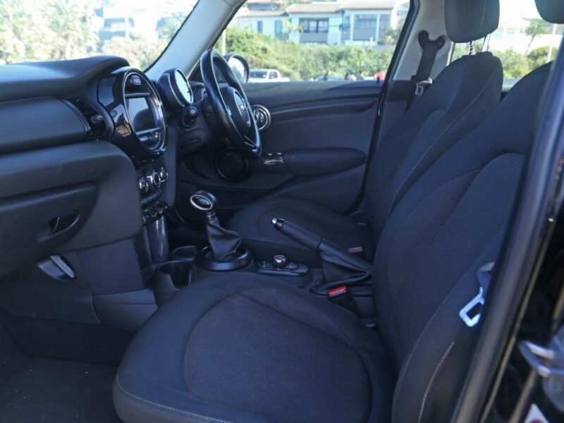 2016 MINI Hatch One Hatch 5-Door Auto For Sale In KZN