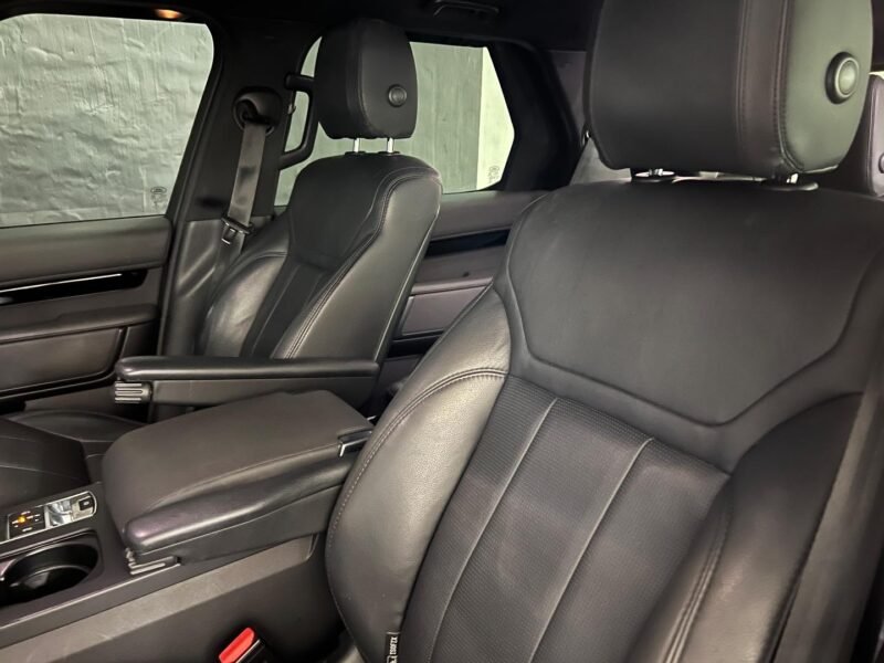 2019 Land Rover Discovery SE Td6 For Sale In KZN