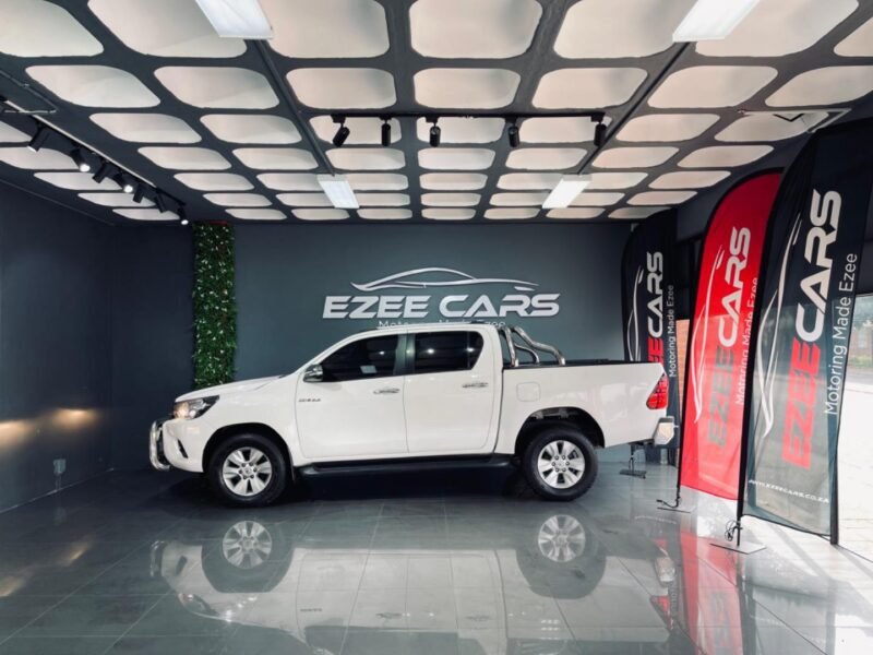 2016 Toyota Hilux 2.8GD-6 double cab Raider auto For Sale In KZN