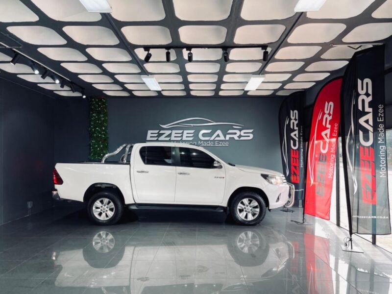 2016 Toyota Hilux 2.8GD-6 double cab Raider auto For Sale In KZN