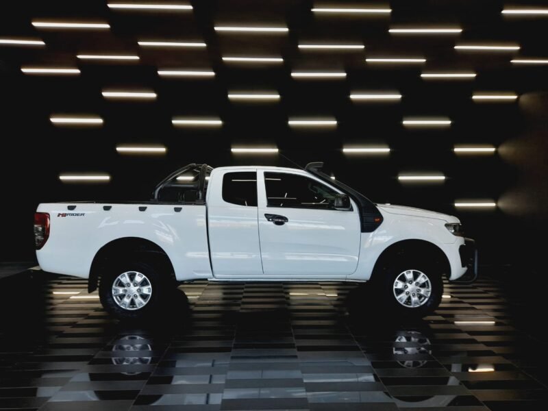 2016 Ford Ranger 2.2TDCi SuperCab Hi-Rider For Sale IN KZN