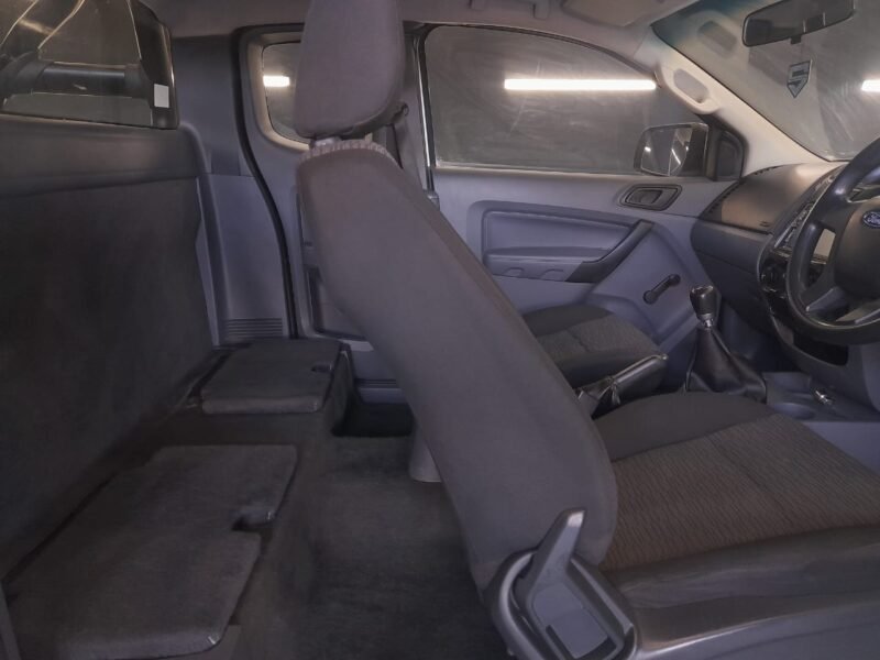 2016 Ford Ranger 2.2TDCi SuperCab Hi-Rider For Sale IN KZN