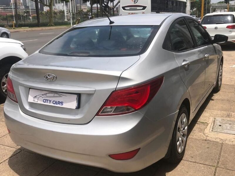 2015 Hyundai Accent Sedan 1.6 Motion For Sale In KZN