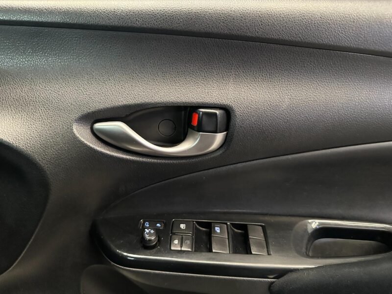 2019 Toyota Yaris 1.5 Xs auto For Sale In KZN