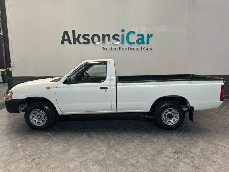 2018 Nissan NP300 Hardbody 2.0 For Sale In KZN