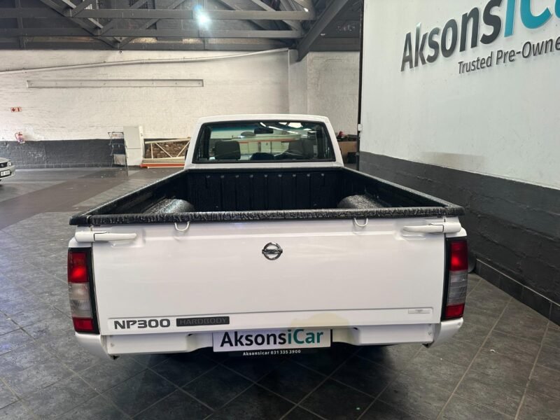 2018 Nissan NP300 Hardbody 2.0 For Sale In KZN