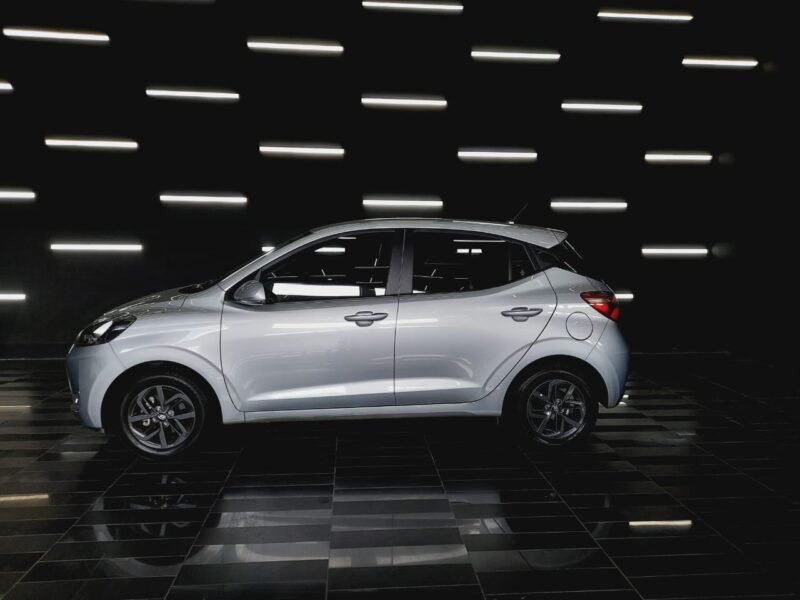 2023 Hyundai Grand i10 1.0 Fluid For Sale IN KZN