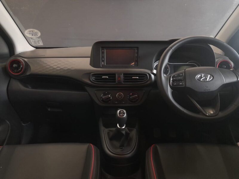 2023 Hyundai Grand i10 1.0 Fluid For Sale IN KZN