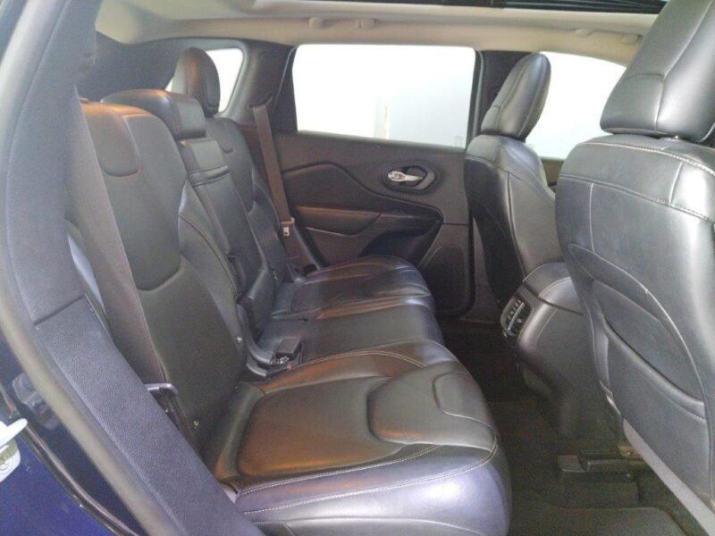 2015 Jeep Cherokee 3.2L 4x4 Limited For Sale In KZN