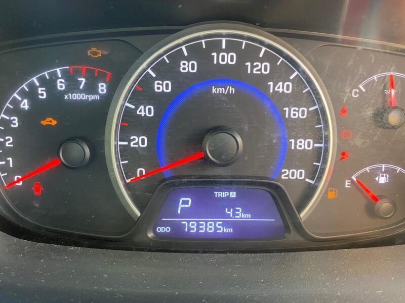 2016 Hyundai Grand i10 1.25 Fluid Auto For Sale In KZN