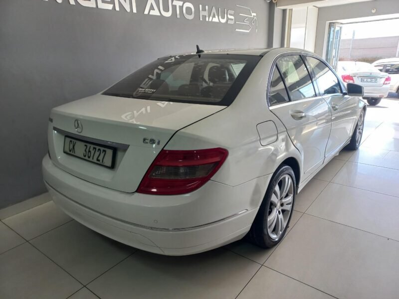 2011 Mercedes-Benz C-Class C180 Avantgarde Auto For Sale In KZN