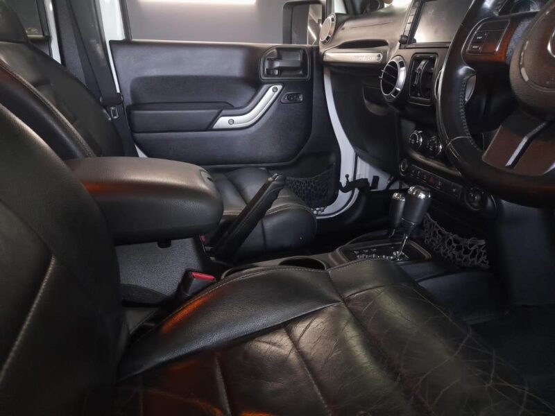 2012 Jeep Wrangler Unlimited 2.8CRD Sahara For Sale IN KZN
