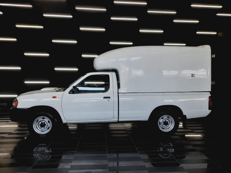 2018 Nissan NP300 Hardbody 2.5TDi For Sale IN KZN