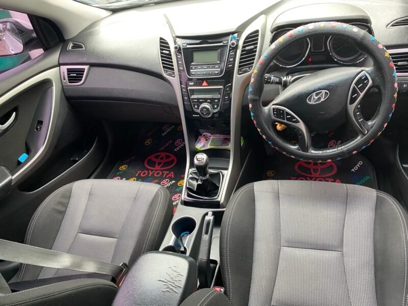 2014 Hyundai i30 1.8 Executive For Sale In KZN