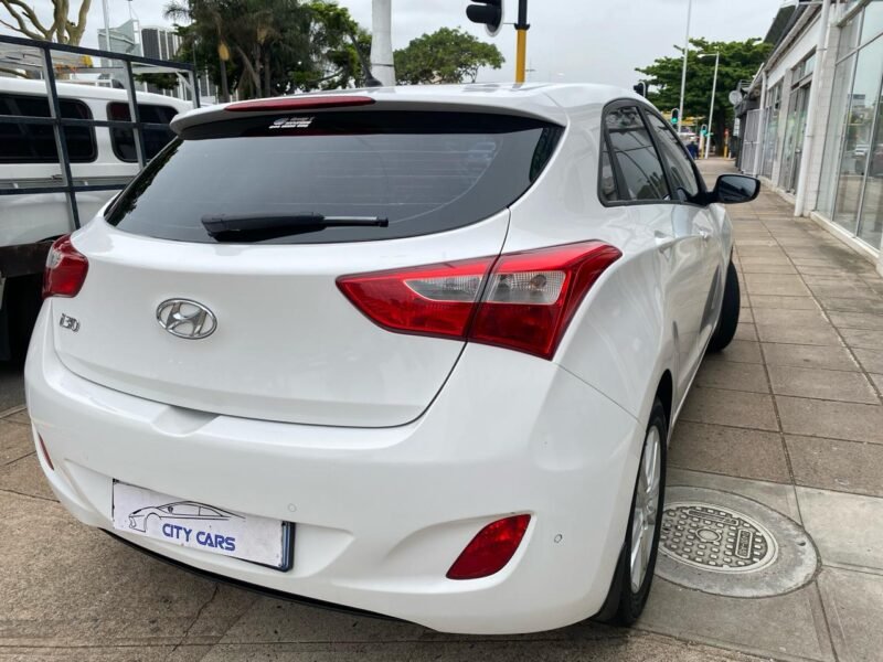 2014 Hyundai i30 1.8 Executive For Sale In KZN