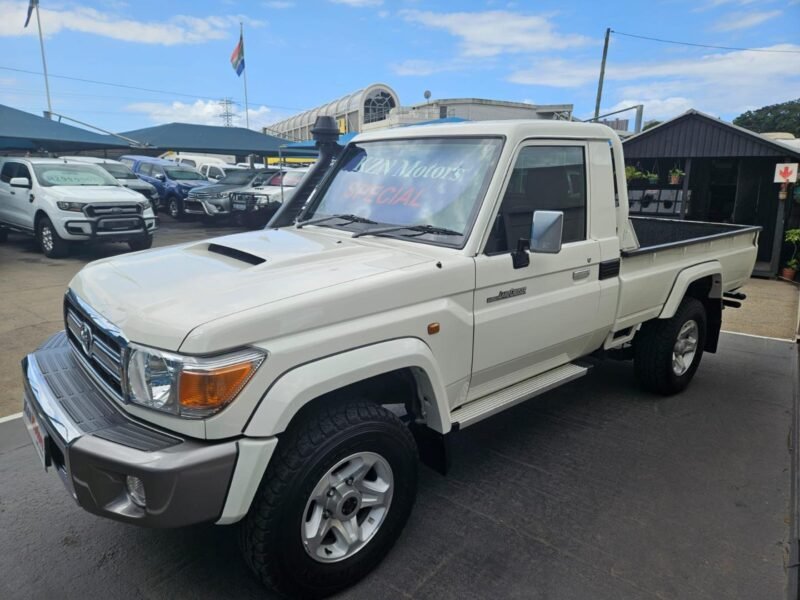 2022 Toyota Land Cruiser 79 Land Cruiser 79 4.5D-4D LX V8 For Sale in KZN