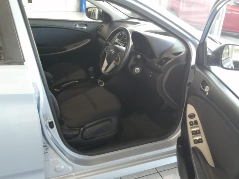 2013 Hyundai Accent Sedan 1.6 Fluid For Sale In KZN