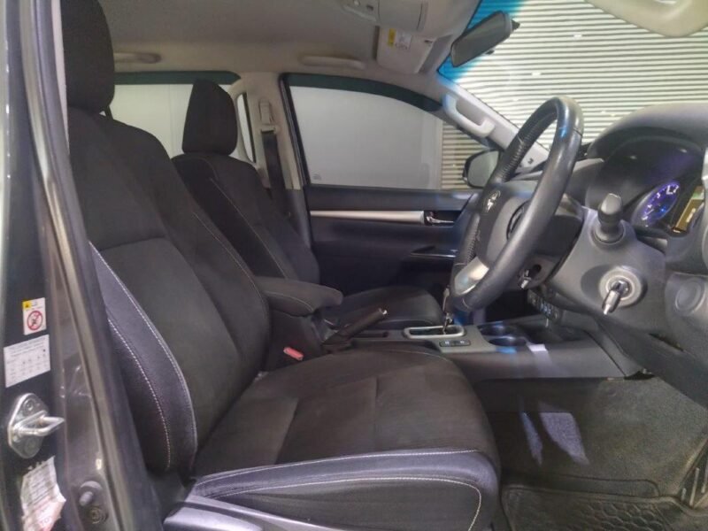 2016 Toyota Hilux 2.8GD-6 Double Cab 4x4 Raider Auto For Sale In KZN