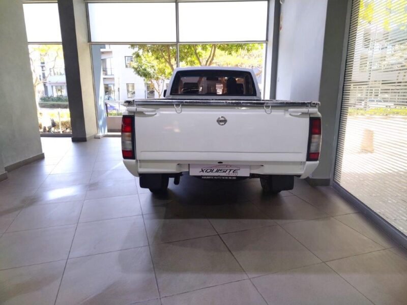2017 Nissan NP300 Hardbody 2.0 Mid For Sale In KZN