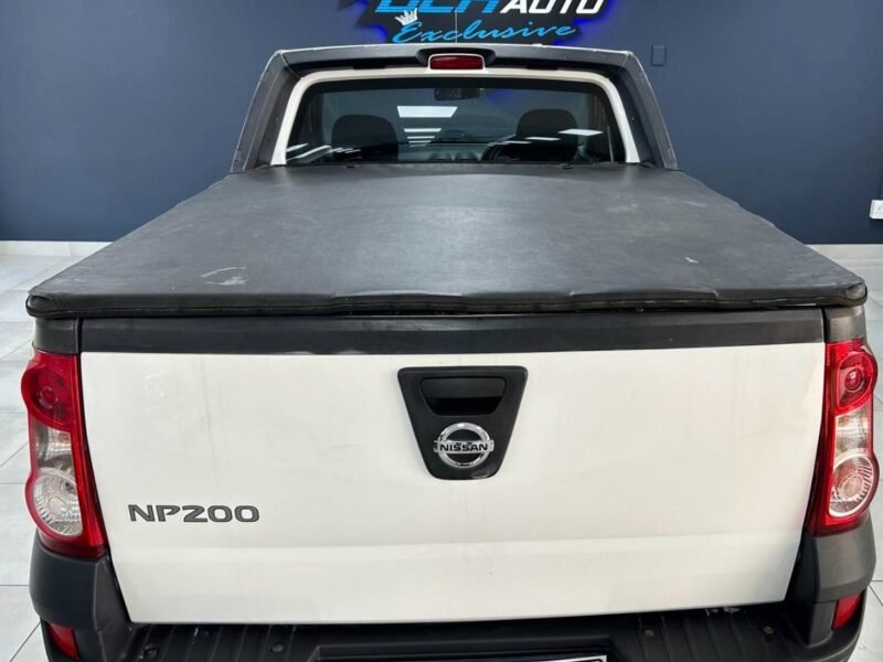 2015 Nissan NP200 1.6i (Aircon) Safety Pack For Sale In KZN
