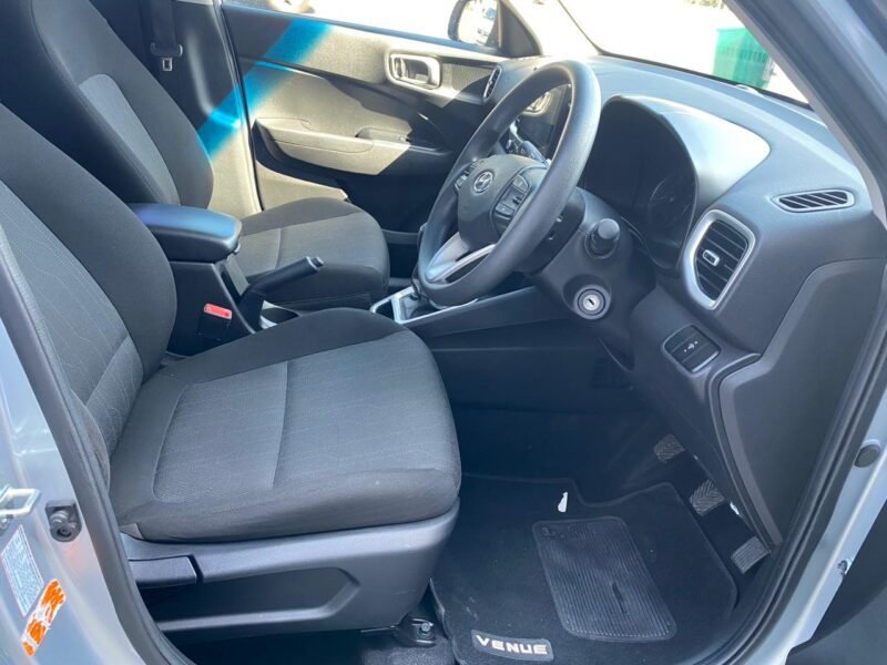 2022 Hyundai Venue 1.0T Motion For Sale In KZN