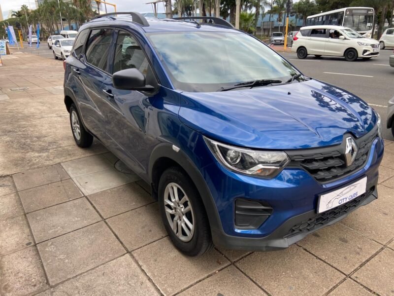 2022 Renault Triber 1.0 Dynamique For Sale In KZN