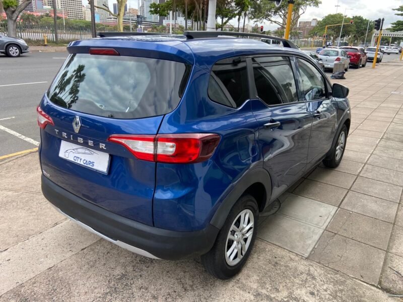 2022 Renault Triber 1.0 Dynamique For Sale In KZN